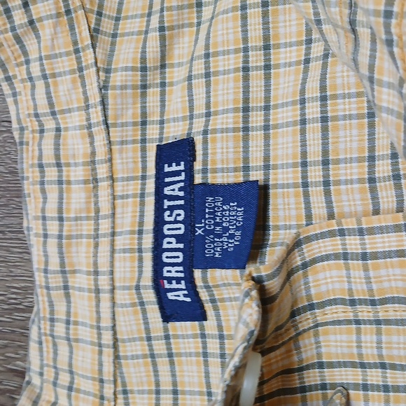 Aeropostale Men's Size X Large Beige Checkered Shirt - Picture 2 of 5